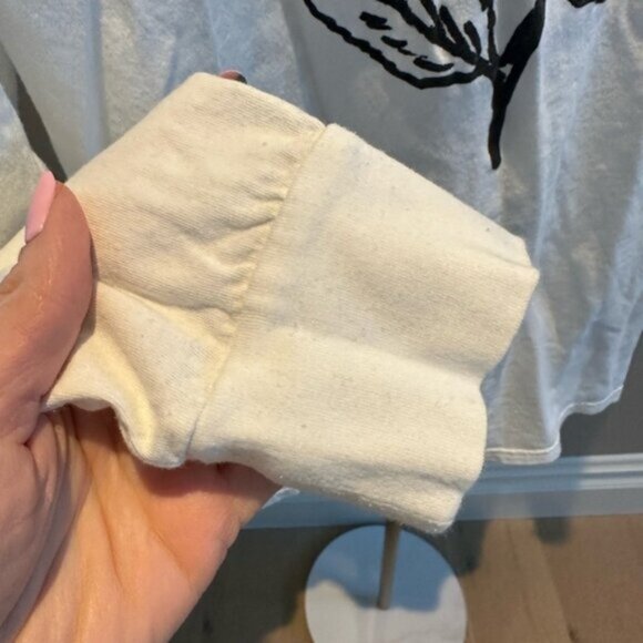 TNA Graphic Oversized Long Sleeve Tee – Size Medium - Picture 6 of 11